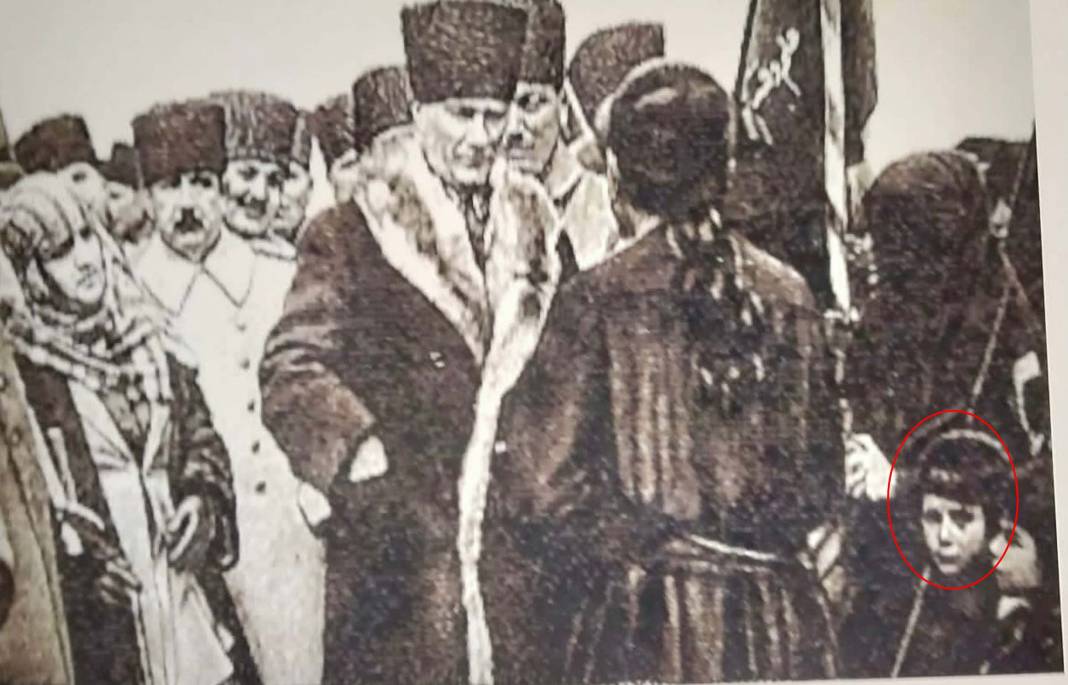 Atatürk'ün tarihi fotoğrafındaki Konyalı Sabiha Özar bugün toprağa verildi 1